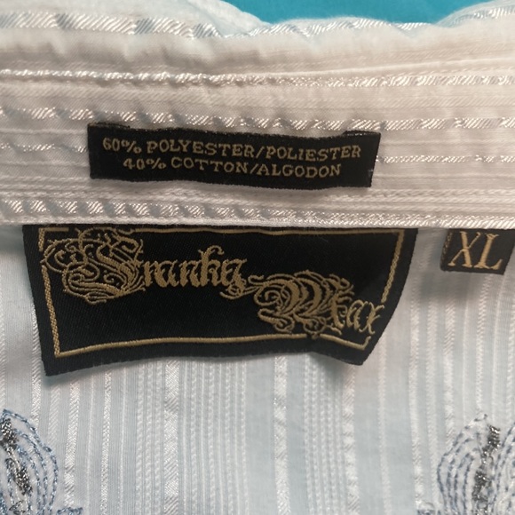 White men’s short sleeved embroidered shirt - Picture 8 of 8